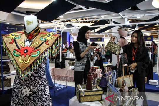Pameran produk UMKM gelaran Pesona Tambun Bungai di Palangka Raya