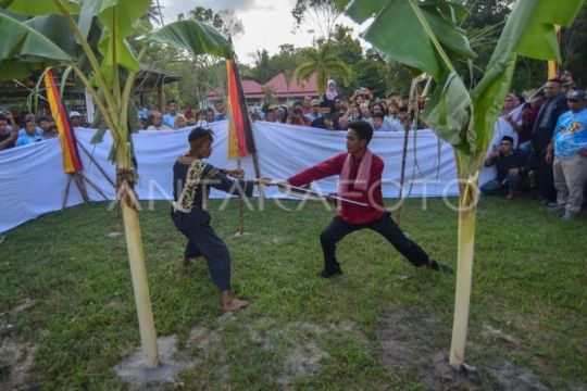 Prosesi kedua Pesona Hoyak Tabuik Pariaman
