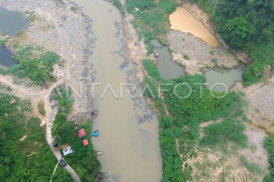 Dampak penambangan emas ilegal di Sawahlunto