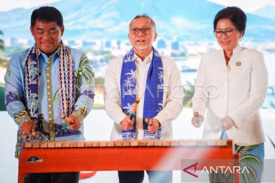 Foto - Pembukaan \"World Coconut Day 2026\" di Manado