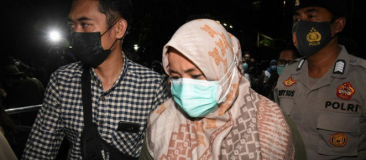 Menilik bupati Kolaka Timur 99 hari menjabat lalu ditangkap KPK