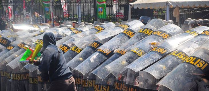 Simulasi penanganan keamanan Pemilu di Kudus