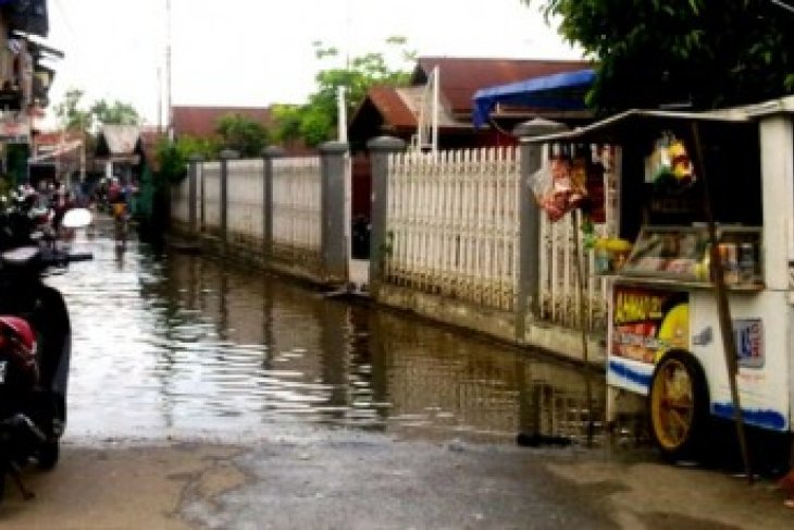 Karang Mumus Meluap