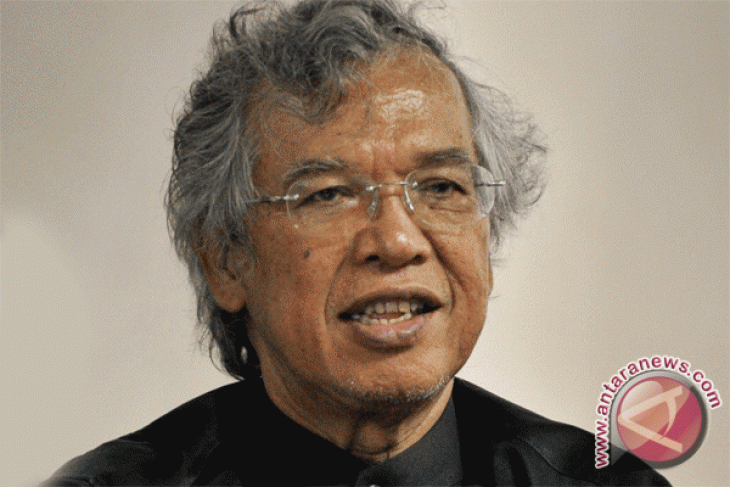 Senior PDIP politician gets 15-month jail term