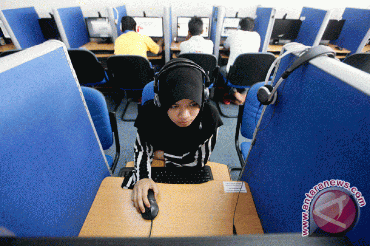Most Internet users in Indonesia aged 15 to 19 years