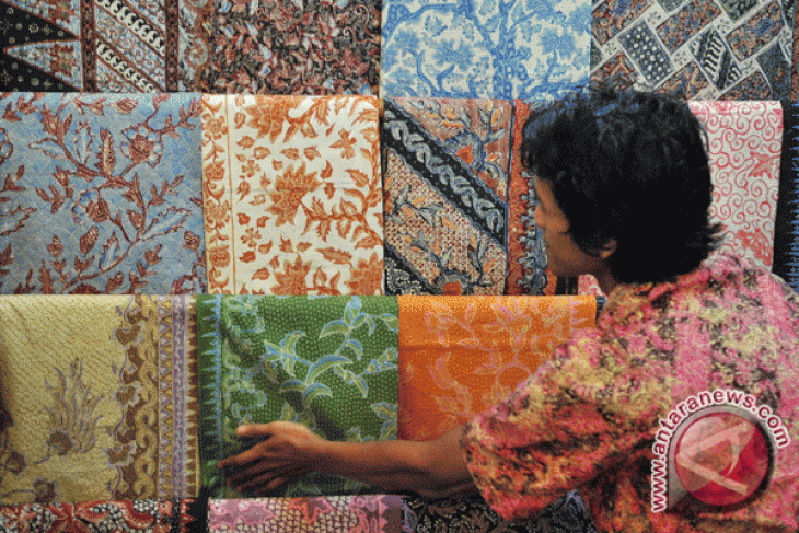 Indonesian batik more superior