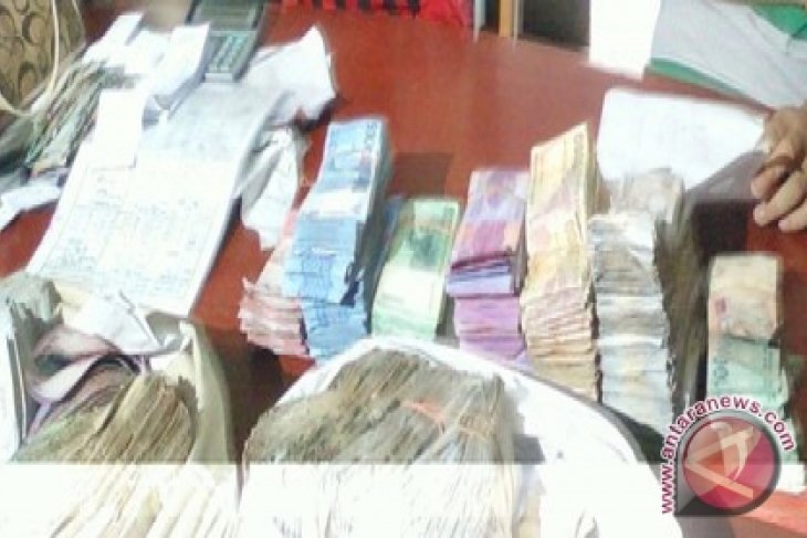 Direktur KSM diduga gelapkan uang nasabah