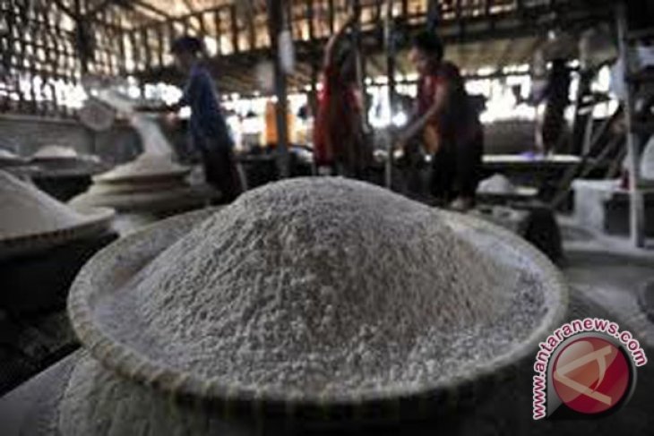 Harga sembako masih bertahan tinggi di Pasar Panorama