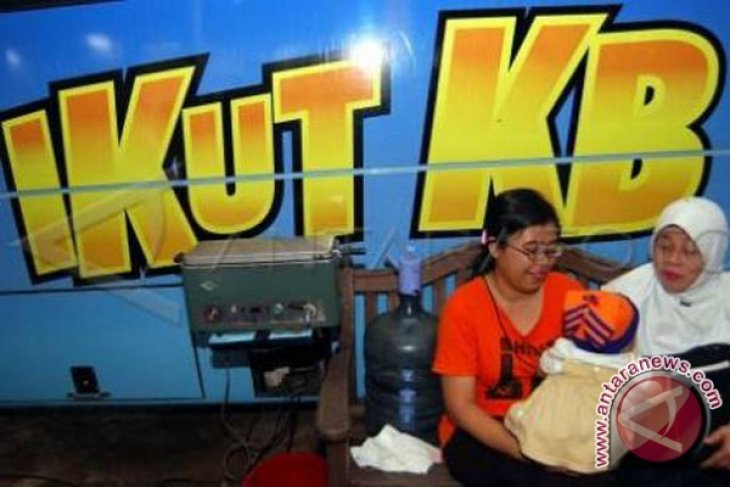 BKKBN : usia perkawinan wanita Indonesi terlalu dini