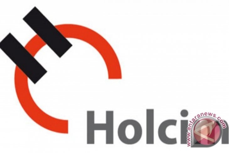 Holcim Optimistis Produksi Semen 10 Juta Ton