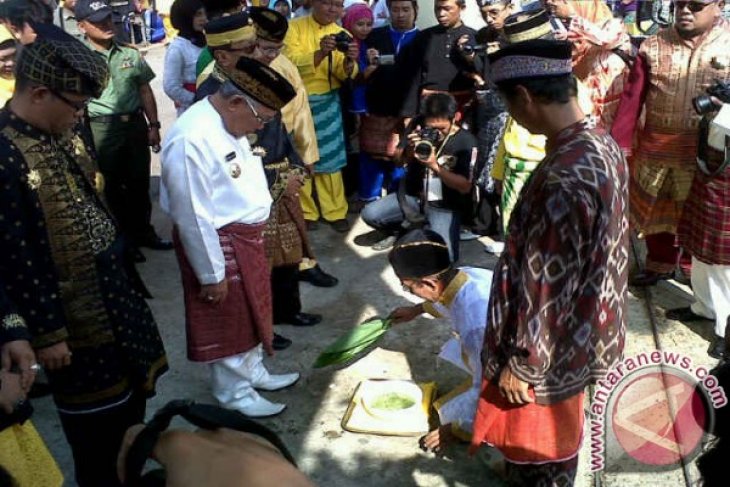 Ritual Paradje Keraton Surya Negara