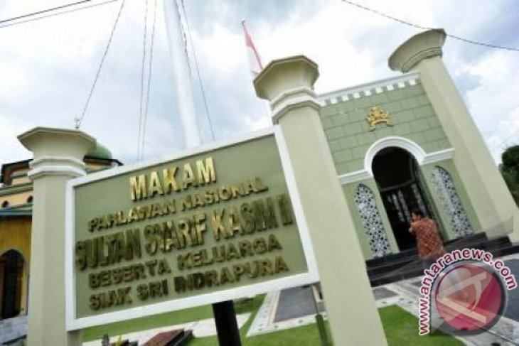 Istana Kesultanan Siak Sri Inderapura Riau