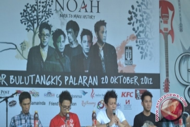 Konferensi Pers Noah Berlangsung Ricuh