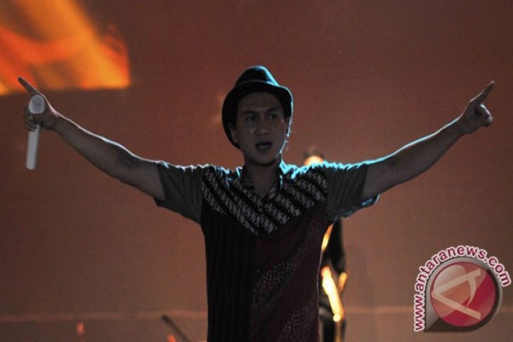 Konser Anji di Ambon ditunda karena corona