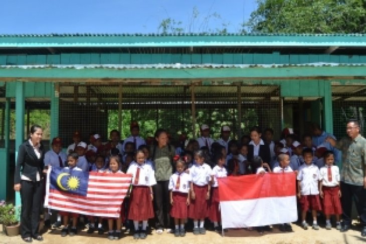 Murid Dan Tenaga Pengajar CLC