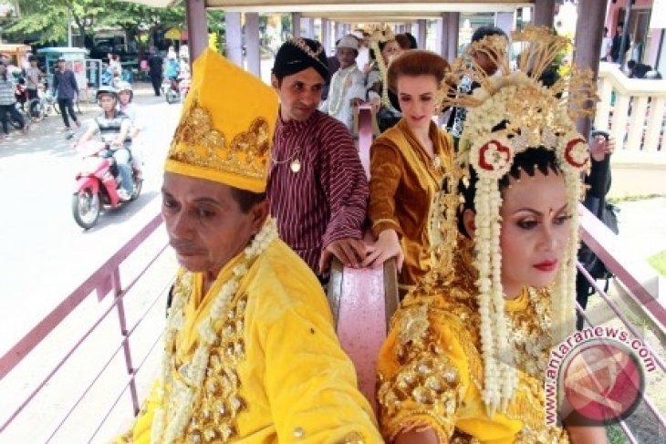 Disdukcapil Pangkalpinang Gelar Nikah Massal