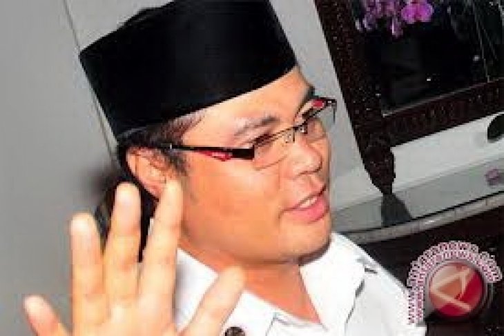 Ribuan pengunjuk rasa tuntut bupati garut mundur
