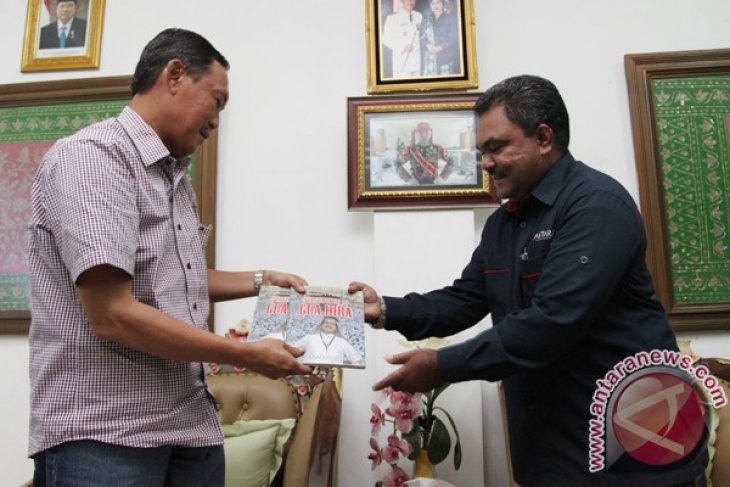 BUKU WARTAWAN NAIK HAJI