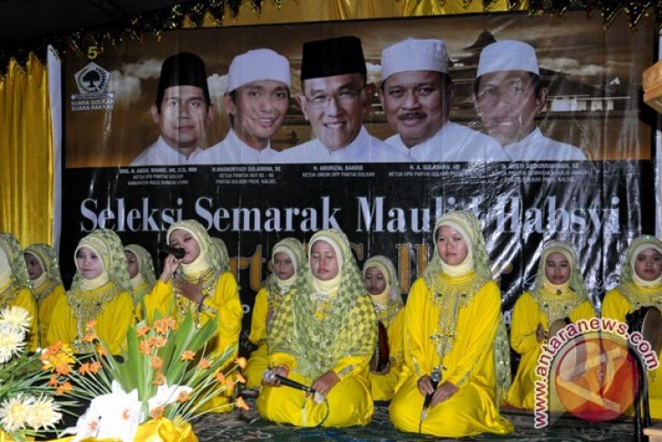 TARGET JUARA TIGA KALI