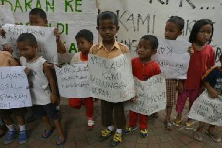 ANAK-ANAK DEMO KPK