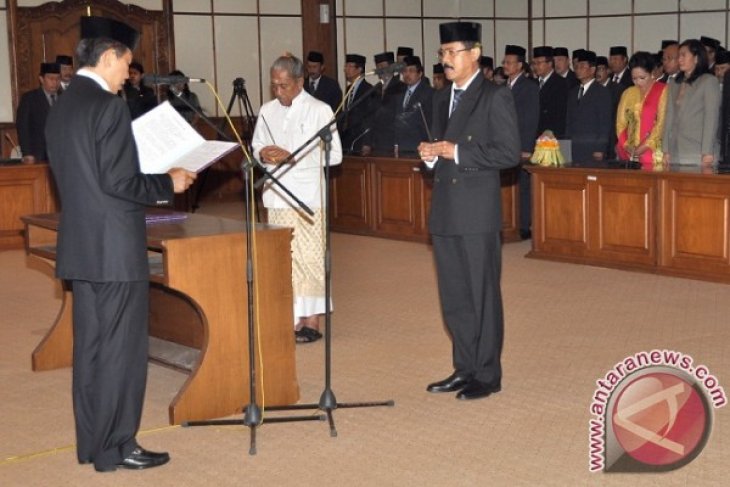 Cokorda Pemayun Resmi Jabat Sekda Bali