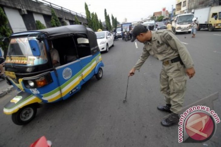 Ranjau Paku di Jalan