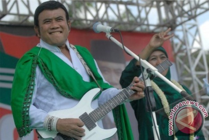 Konser Raja Dangdut