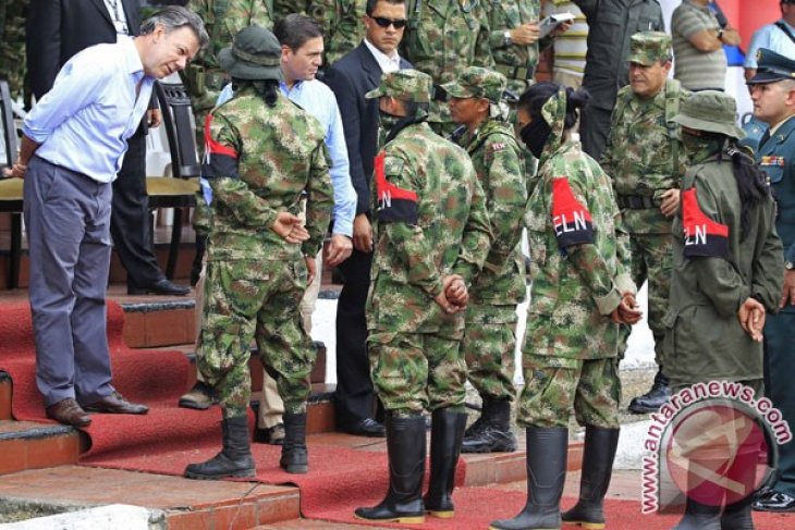 Pipa minyak Trasandino Kolombia rusak akibat bom