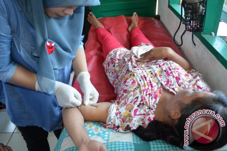 400 Dukun Beranak Menjadi Mitra Bidan