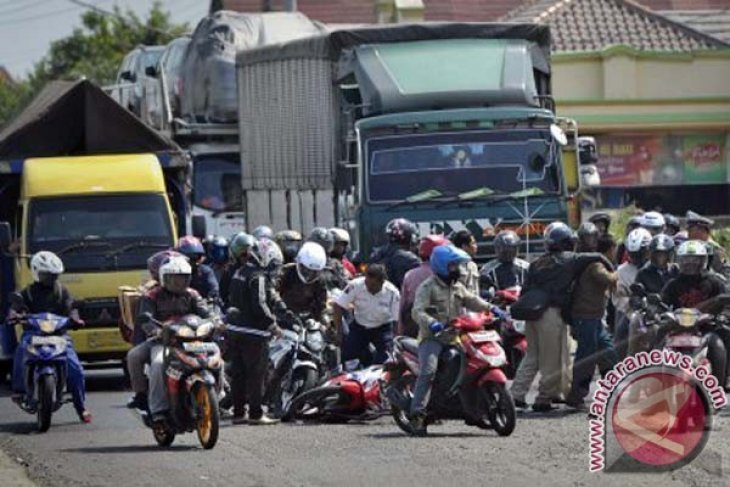 Kecelakaan Pengendara Motor