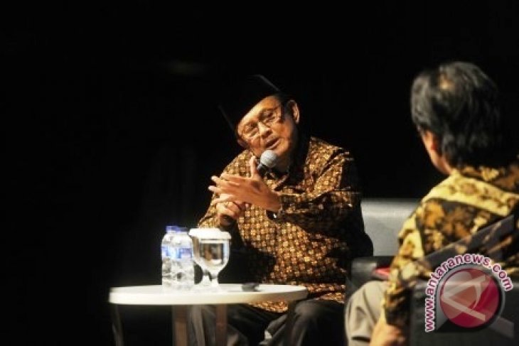 Buku Habibie-Ainun Diluncurkan di Beijing