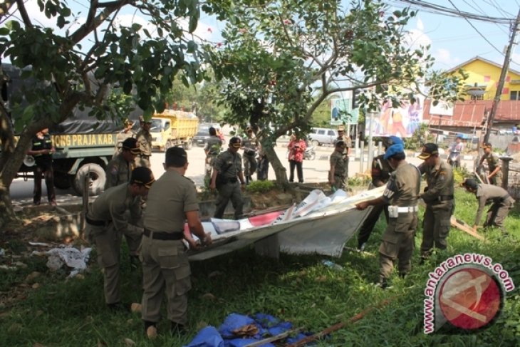 Pemkab Sambas koordinasi KPUD tentang titik atribut kampanye