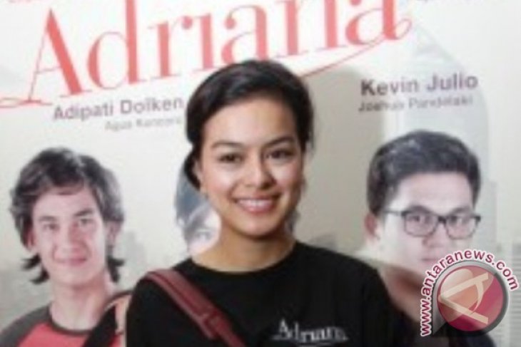 Eva Celia Dalam Film Adriana