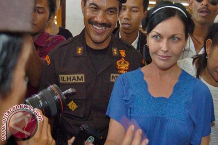 Corby Belum Lapor Ke Kejari Denpasar