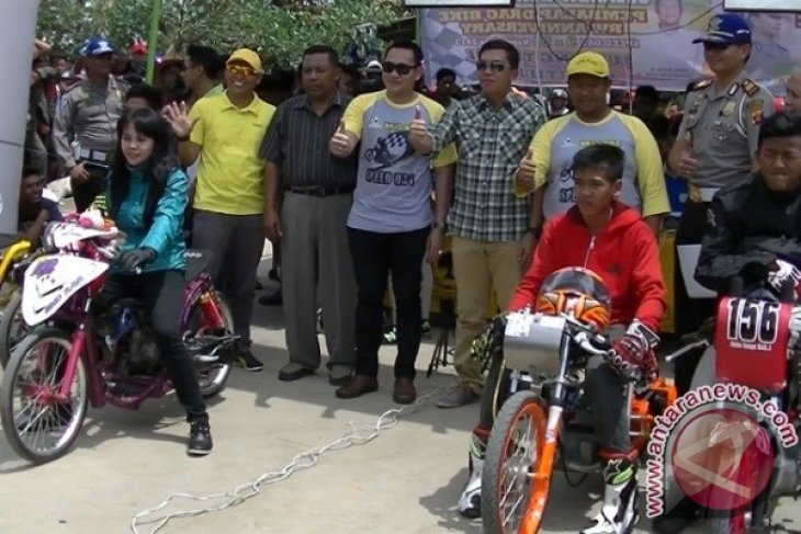 RW Anniversary Drag Bike