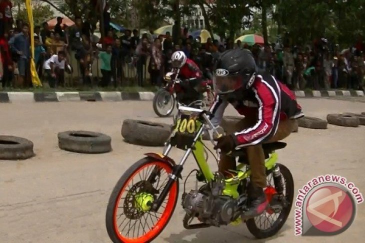 RW Anniversary Drag Bike