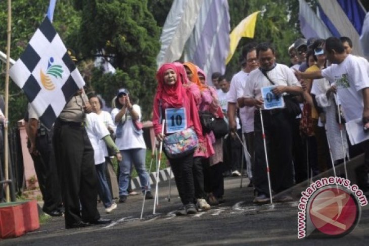 Rally Tongkat Tuna Netra 