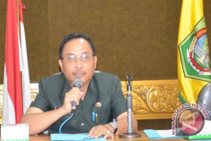 Sekda Sekadau : Tenaga Kesehatan Jangan Manja