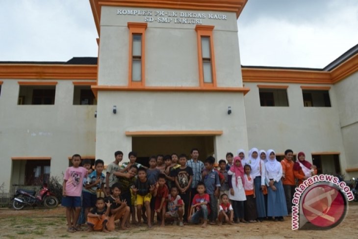 Pemkab Kaur gratiskan pendidikan anak kurang mampu
