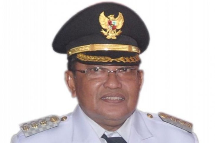 Kubu Raya Lakukan Pembuatan Buku Nikah Massal - (d)