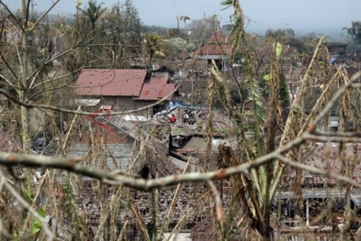 Kerusakan Akibat Erupsi Kelud 