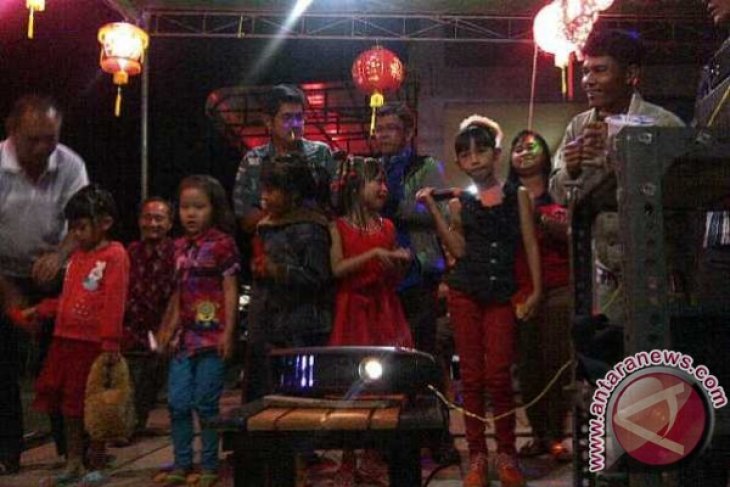 Perayaan Imlek di Kota Nanga Belitang