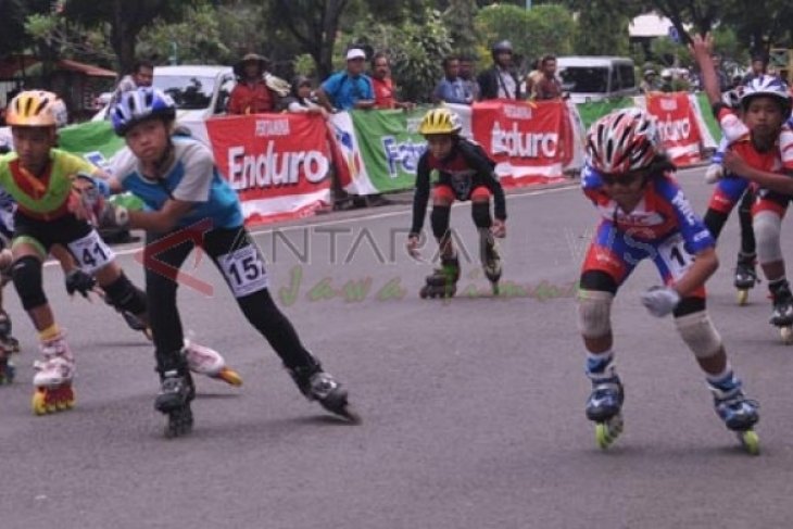 Kejuaraan Olahraga Sepatu Roda Antar Klub