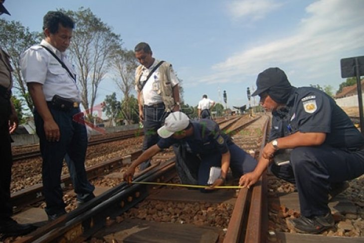 Pemeriksaan Rutin Jalur KA