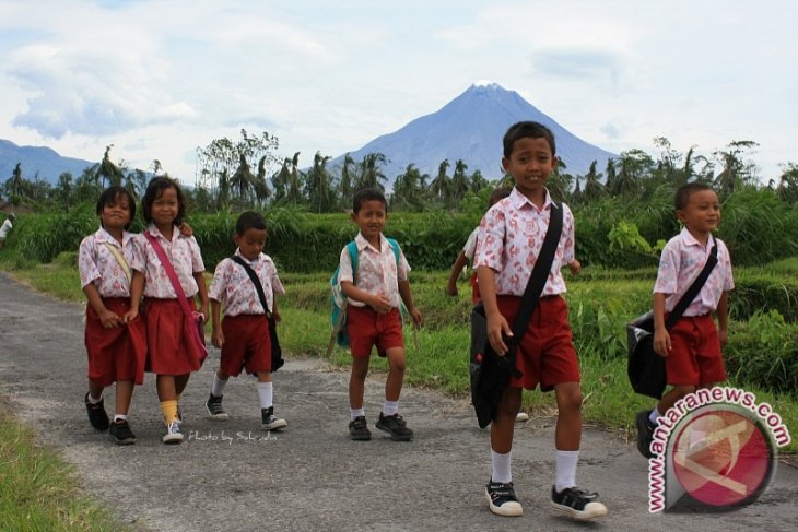 Disdik: Sarana Sekolah di Pulau Kecil Kurang - ANTARA News Bangka Belitung