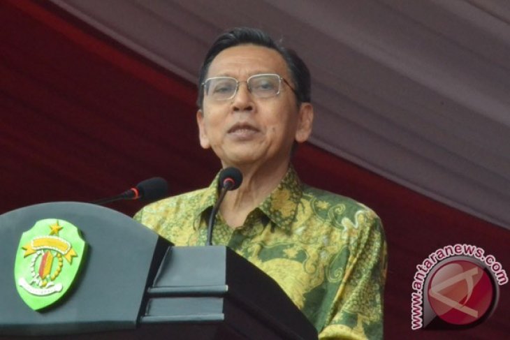 VP makes unscheduled visit to central Jakarta immigration office