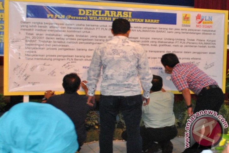 Deklarasi PLN Bersih di Wilayah Kalbar