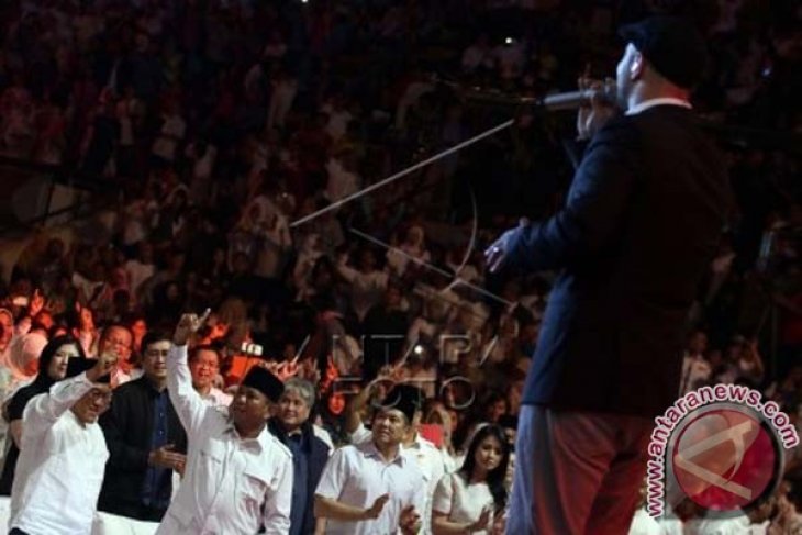 Prabowo Nonton Konser Maher Zain