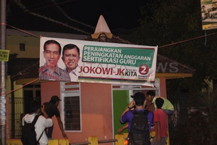 Penertiban APK Capres