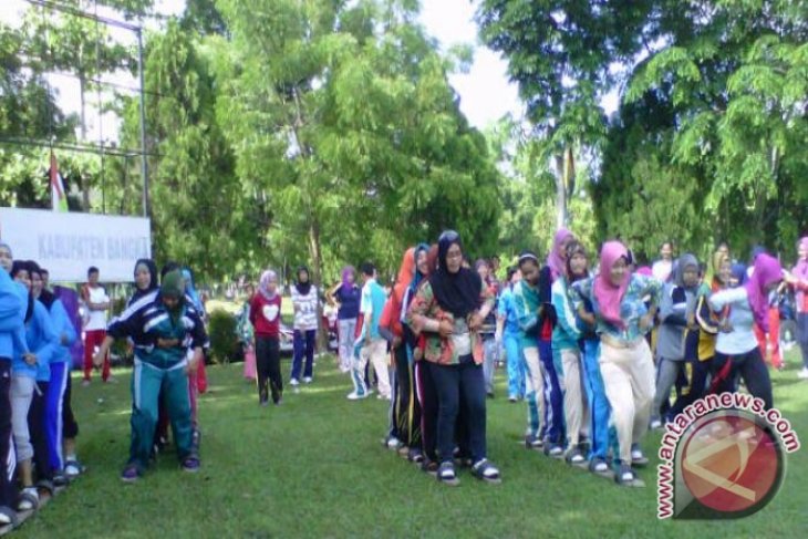 Bangka Bangkitkan Olahraga Tradisional Di Hut RI